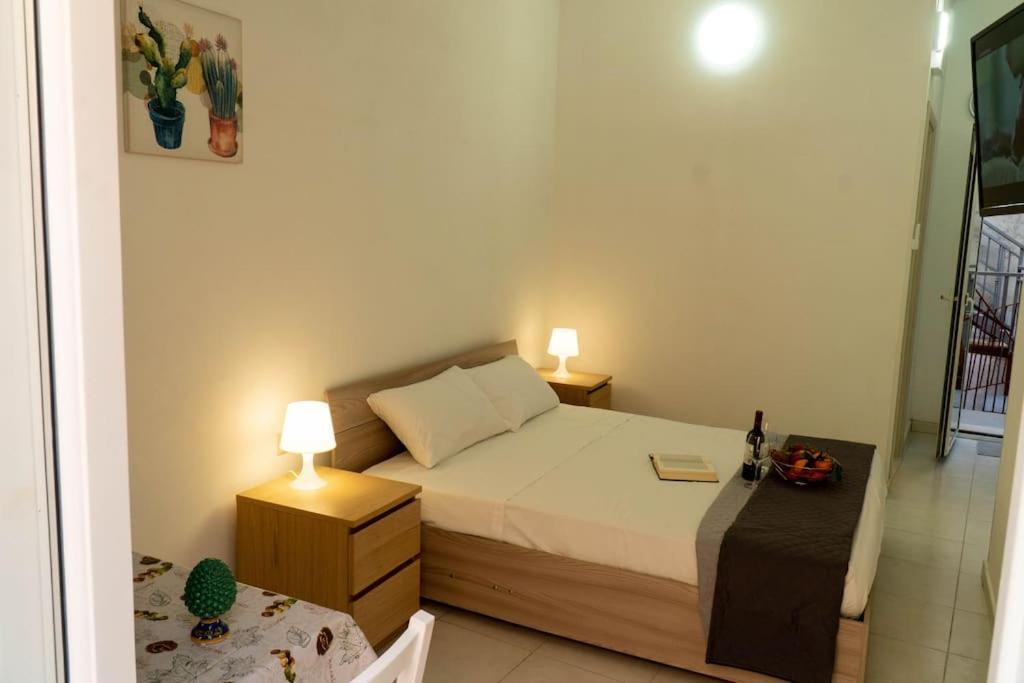 Casa Charm Rosaapartmentsortigia Syracuse Eksteriør bilde